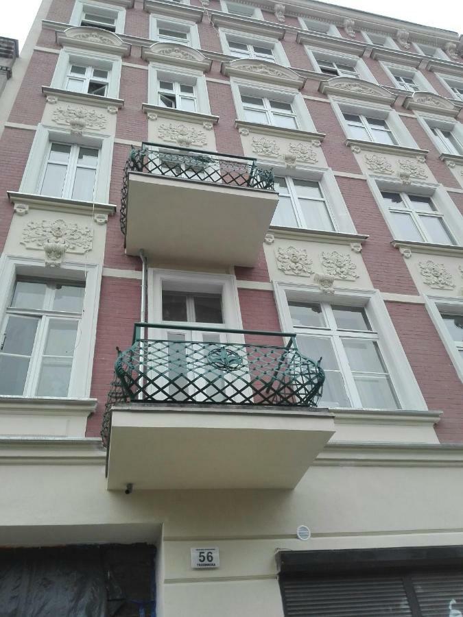 Ferienwohnung NightHost- Trzebnicka 84 Breslau Exterior foto